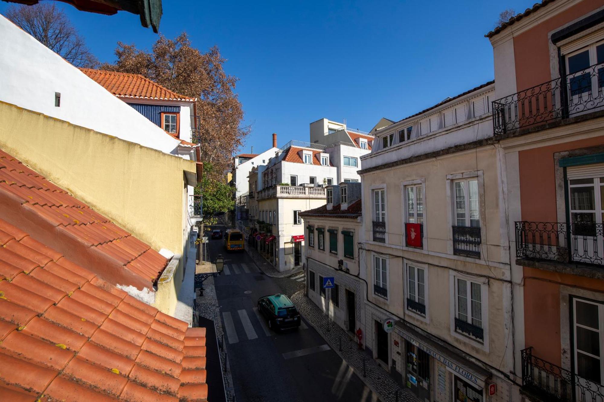 Live Like A Local @ Casa Da Esquina - Wifi & A/C Leilighet Lisboa Eksteriør bilde